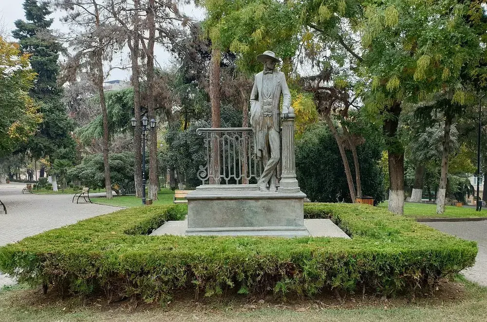 The 9th of April Garden
