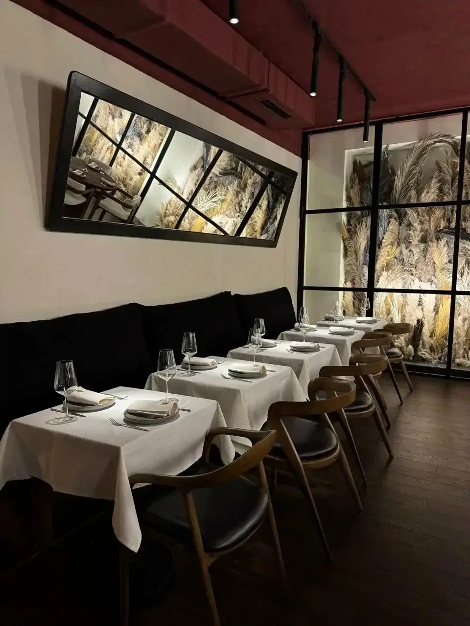 Lulu Restaurant